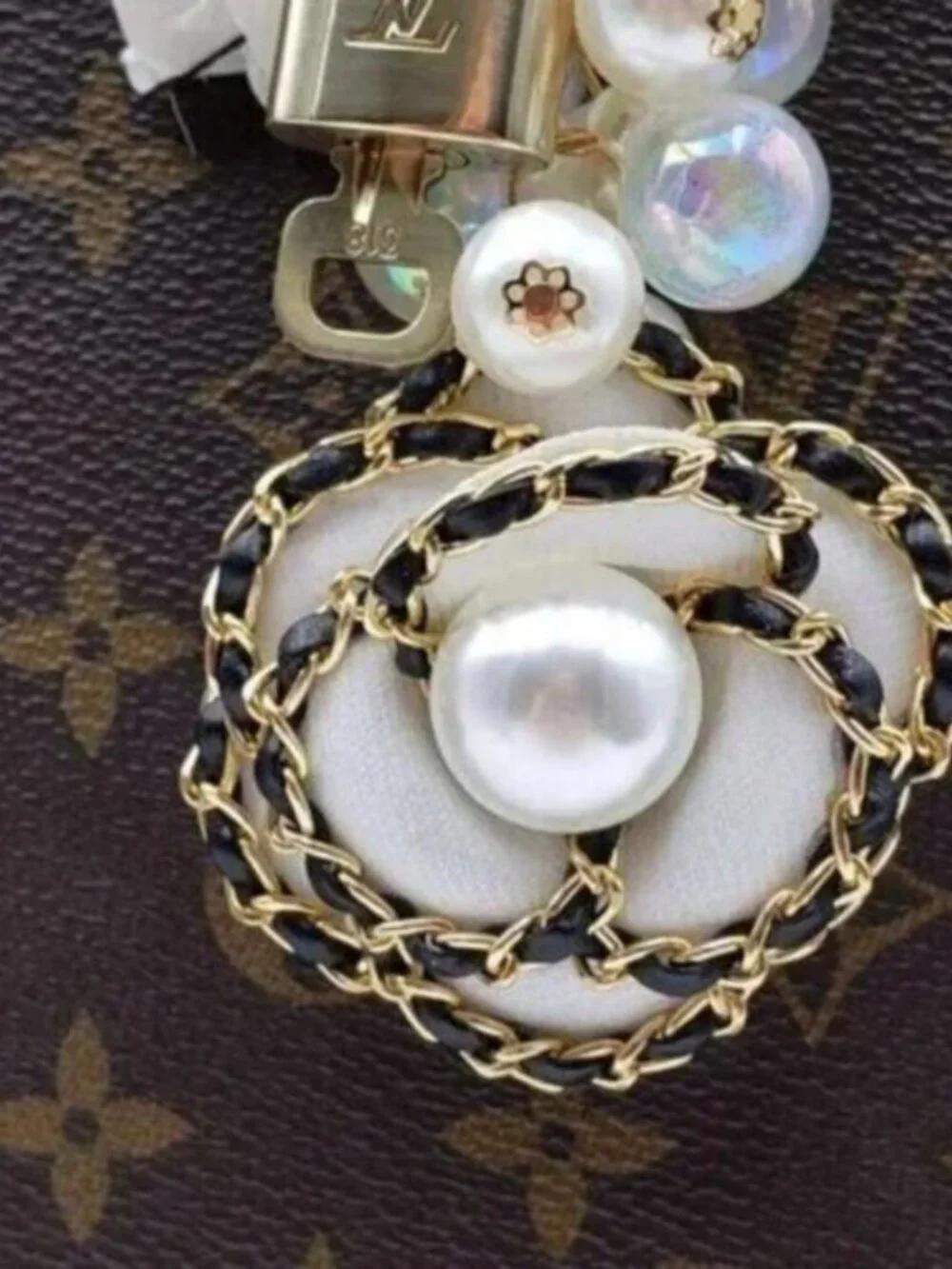 Louis Vuitton Gold Lock 🔒 Authentic LV Key + Unbranded Flower Baag Charm
